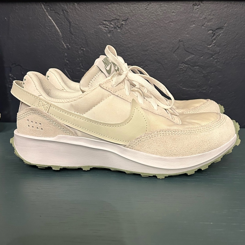 Nike 1972 Waffle Debut Vintage Size 7